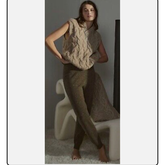 LUNYA BNWT Lofty Wool Cable Knit Sweater Vest in Nod Grey Size L/XL - Picture 4 of 11